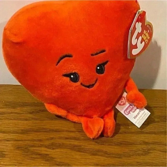 Ty Emoji Movie Heart plus 5” Valentine heart gift‎ with tag - Picture 1 of 5